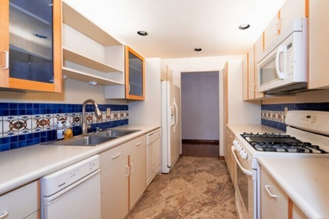 Building Photo - 1004 Potlatch Cir