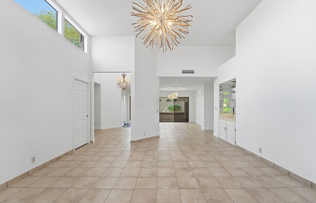 Building Photo - Welcome to this stunning 3-bedroom, 2-bathroom home in the heart of Scottsdale, AZ