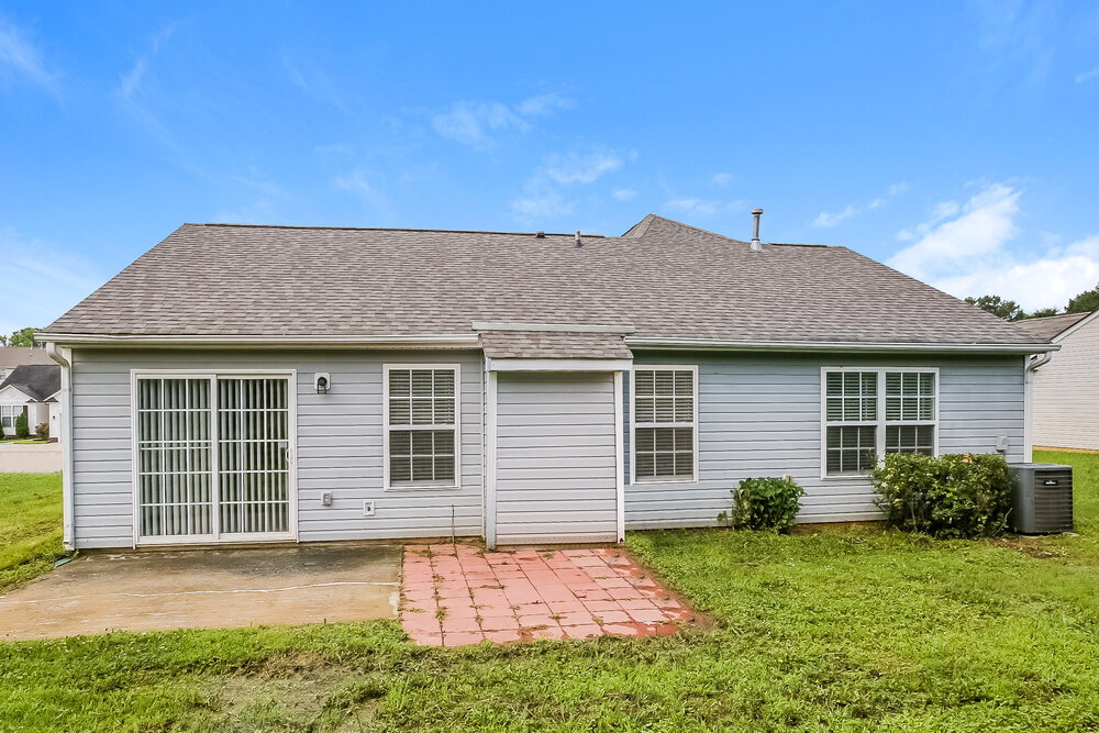 Building Photo - 5225 Hildreth Court