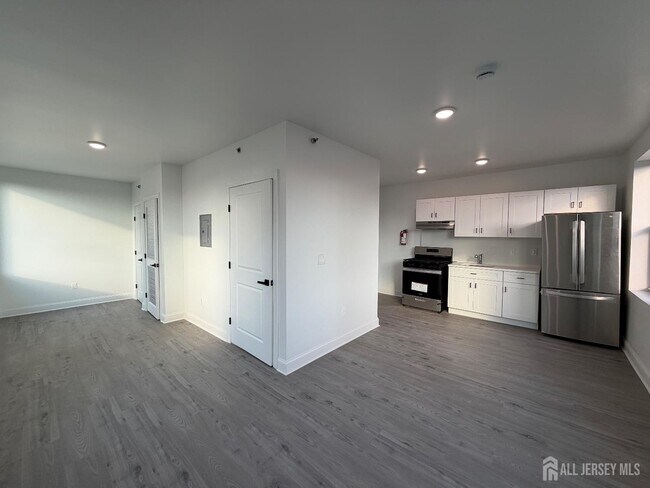 Building Photo - 103 Bayard St