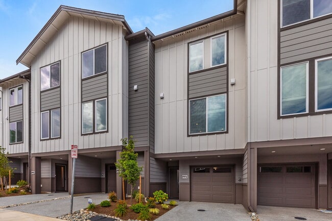 Building Photo - 14707 87th Ave SE