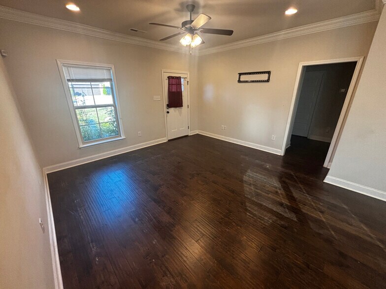 Building Photo - 26170 Kennesaw Rdg Dr