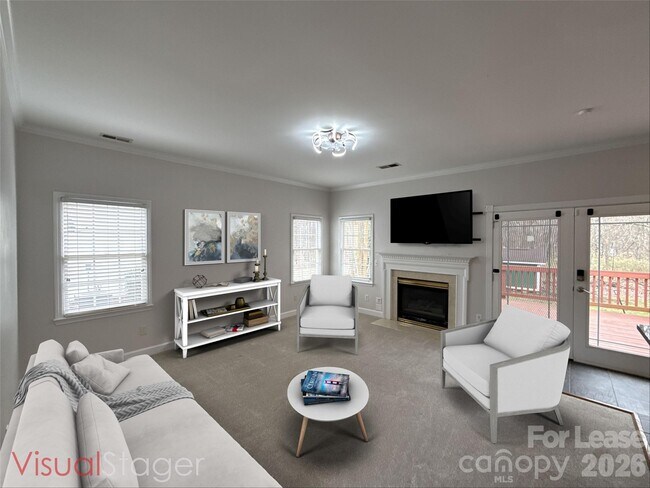 Building Photo - 14504 John Beck Dr