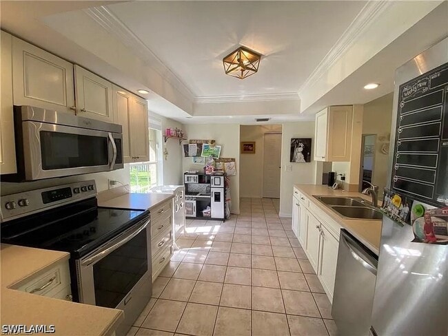 Building Photo - 5121 Teak Wood Dr