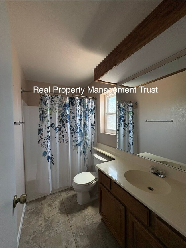 Building Photo - 10779 Anemone Cir