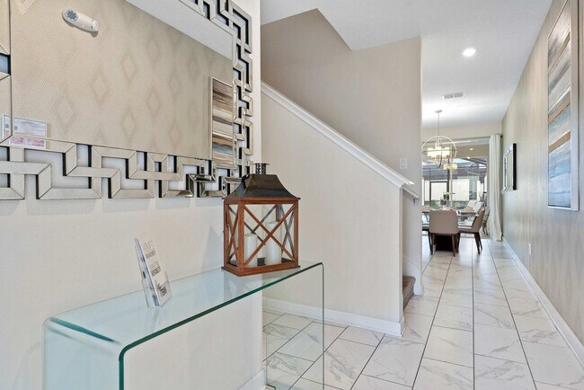 Building Photo - 4802 Romeo Cir