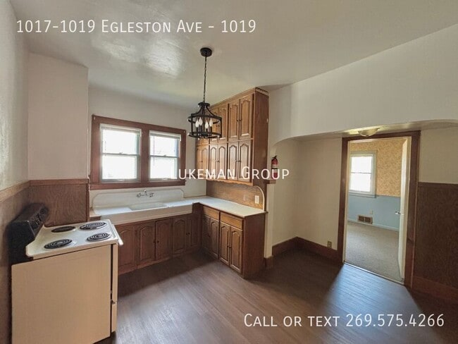 Building Photo - 1017-1019 Egleston Ave-1019