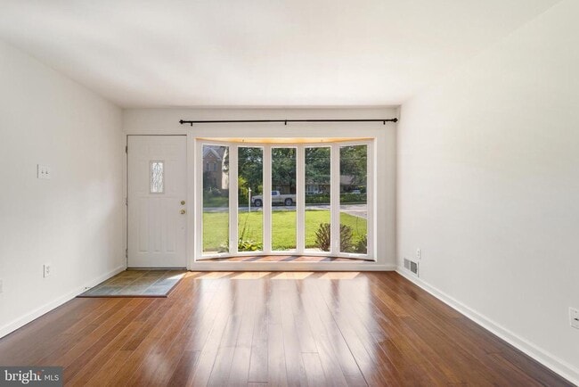 Building Photo - 7406 Blackford St