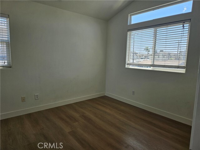 Building Photo - 8598 Belmont St