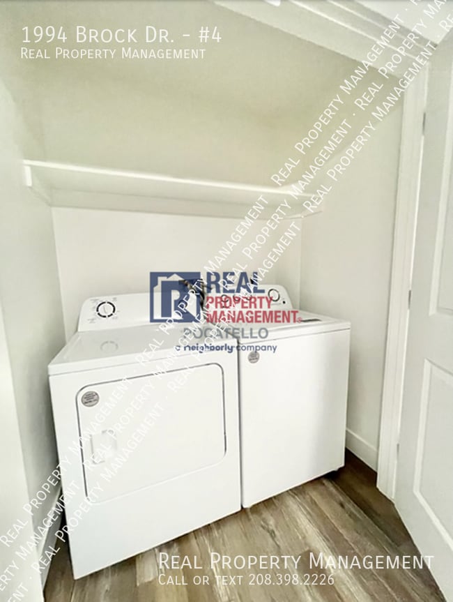 Building Photo - 1994 Brock Dr