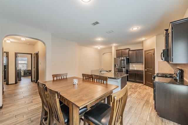 Building Photo - 1812 Potrillo Ln