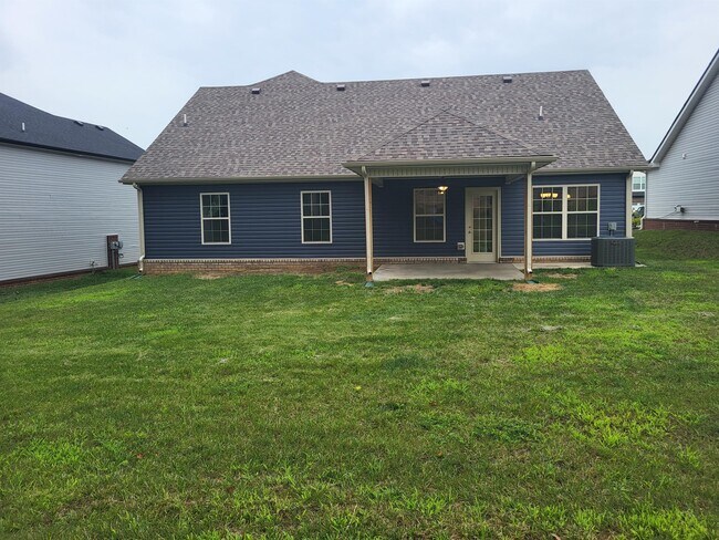 Building Photo - 1098 Whitney Dr