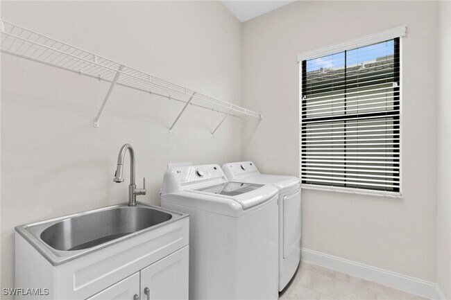 Building Photo - 14756 Kingfisher Lp