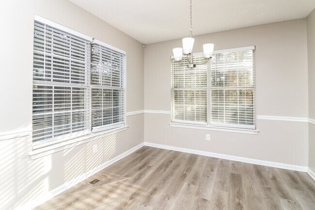 Building Photo - 2959 Jamey Ln