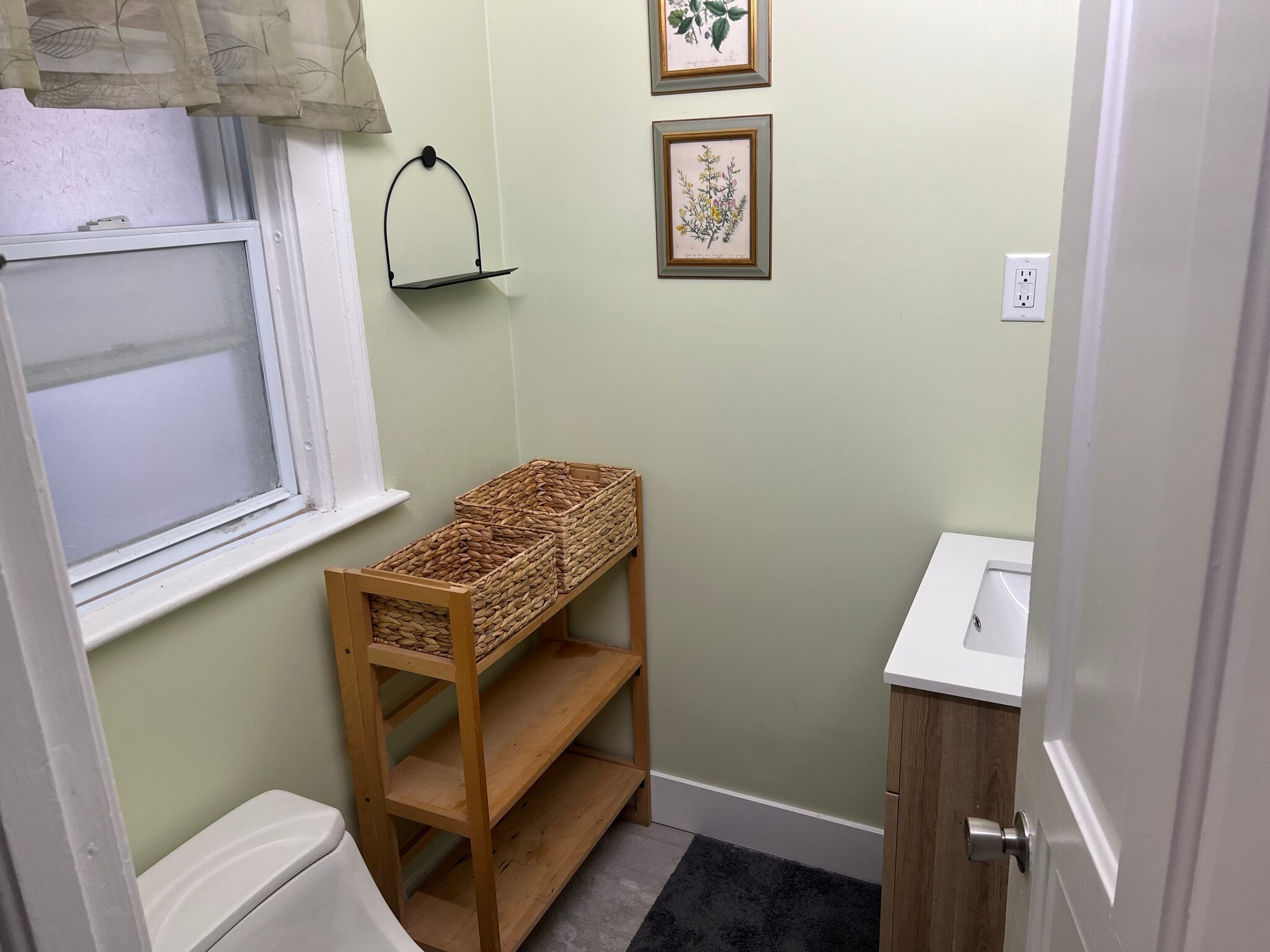 Bathroom - 234 Shelburne Rd