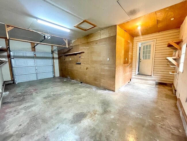 Building Photo - 114 Pardue Ln