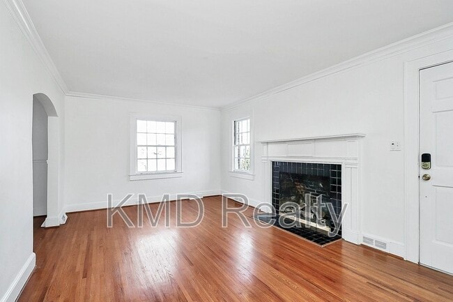 Building Photo - 1400 Matheson Ave