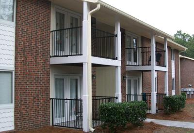 Primary Photo - Plantation Apartments