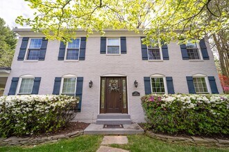 Building Photo - Extensively Renovated 4-Bedroom Home in Prime Location! Unbelievable custom kitchen.