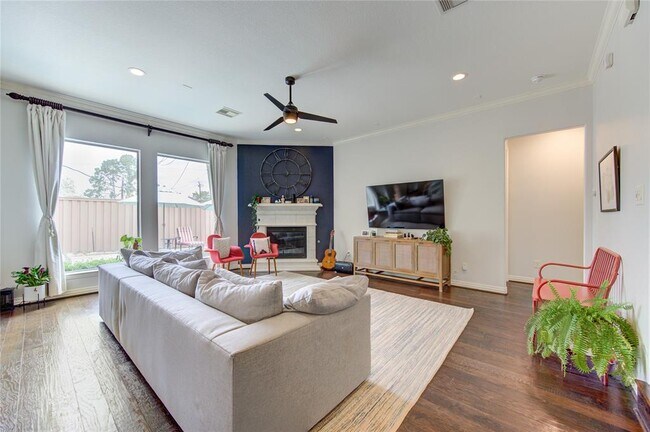 Building Photo - 14434 Tivoli Dr