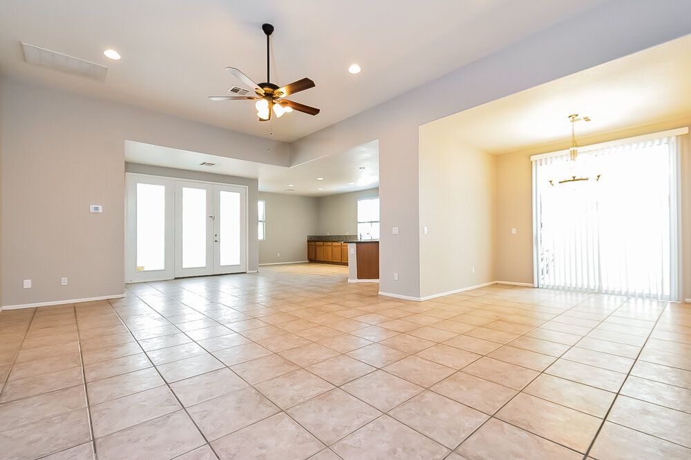 Building Photo - 9048 Blue Raven Ave