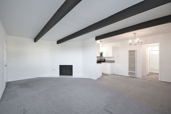 Building Photo - Remodeled 1 bedroom apartment with Beautiful Views of Downtown LA and Surrounding Mountains