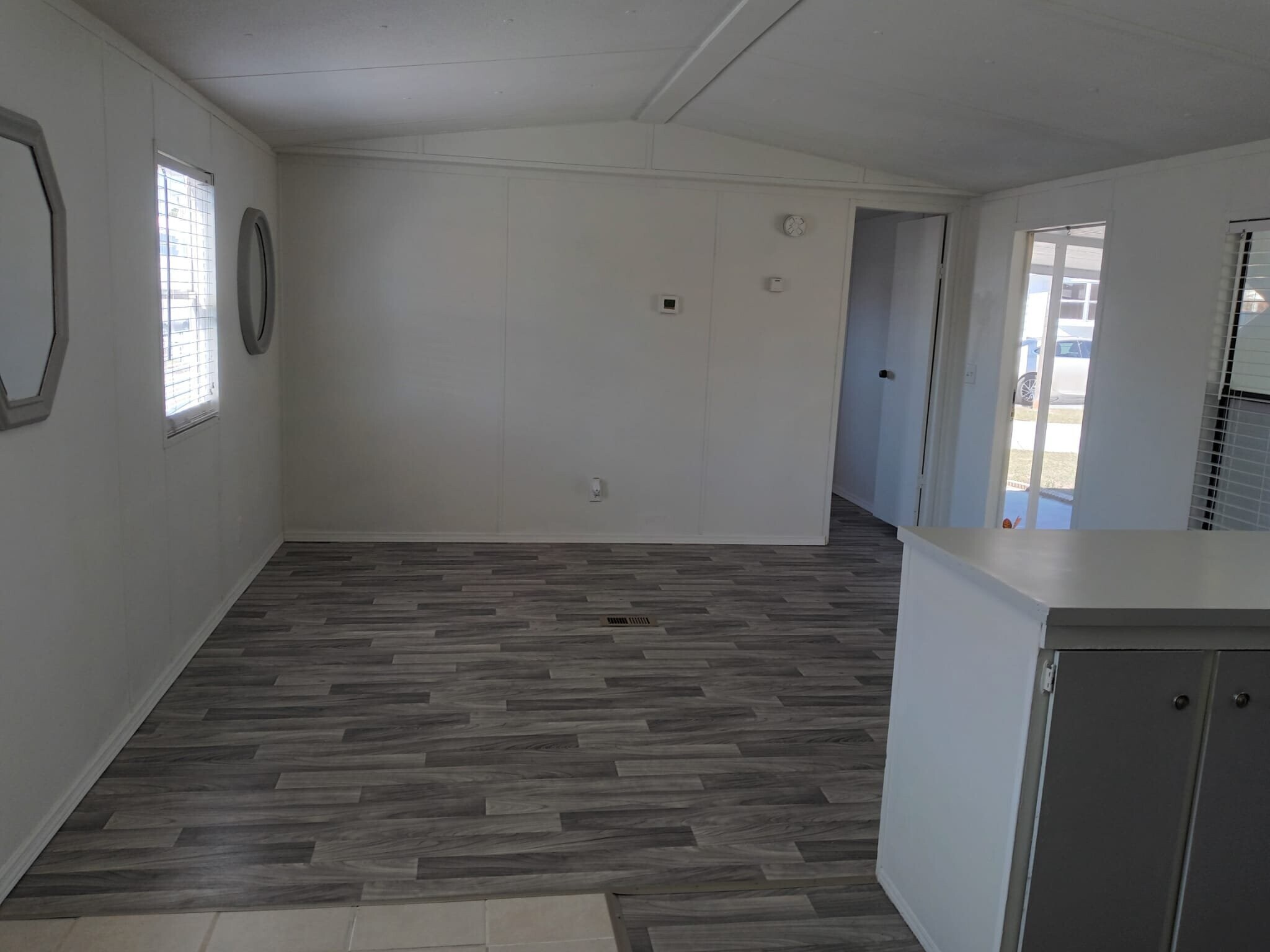 Building Photo - 104 Tanglewood Ln