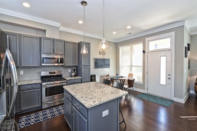 Building Photo - 3543 Spencer St