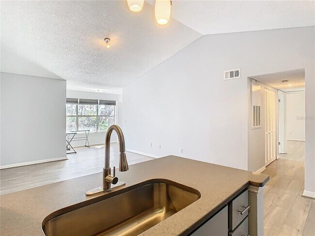 Building Photo - 5144 Conroy Rd