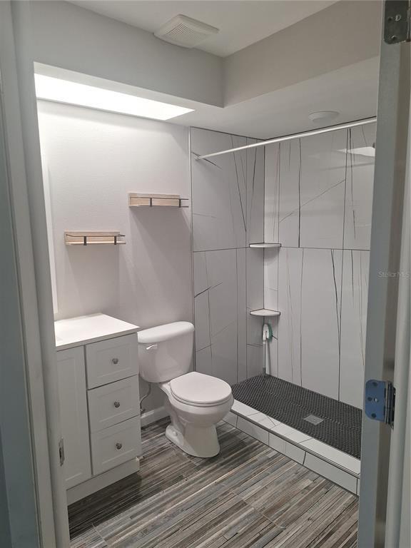 Building Photo - 3583 Whispering Oaks Ln