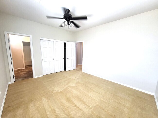 Building Photo - Guard Gated, Community Pool, Club House an...
