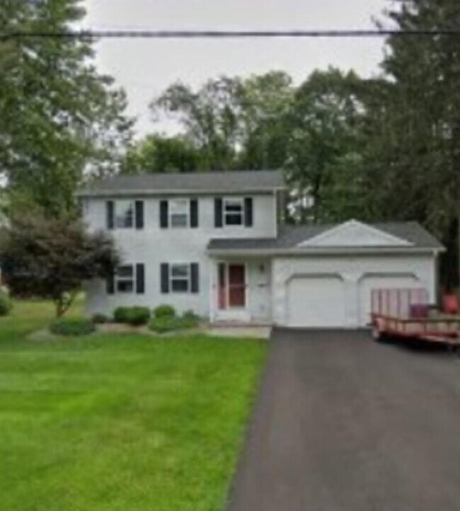 Primary Photo - 105 Newport Dr
