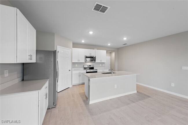 Building Photo - 3639 Crosswater Dr