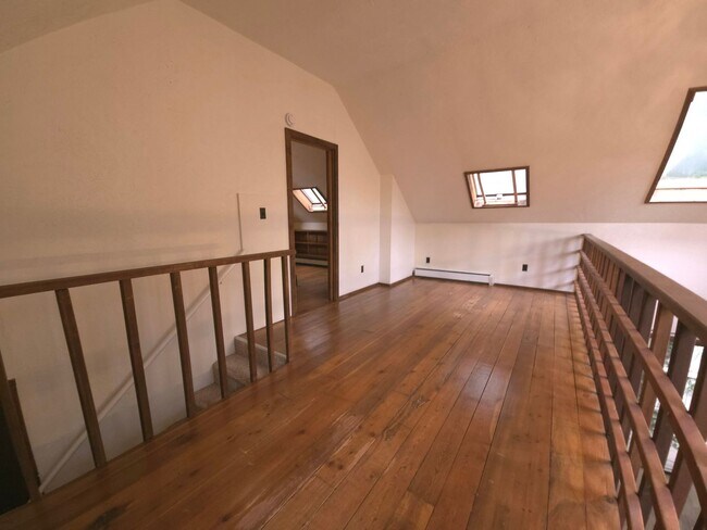 Building Photo - NO STUDENTS Available Now! Unique Large Home!