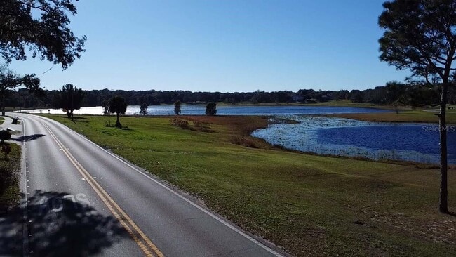 Building Photo - 2101 Good Homes Rd