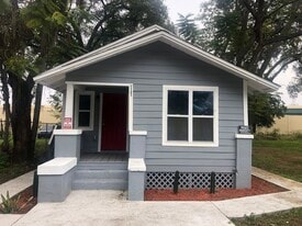 Building Photo - 1121 Avondale Ave