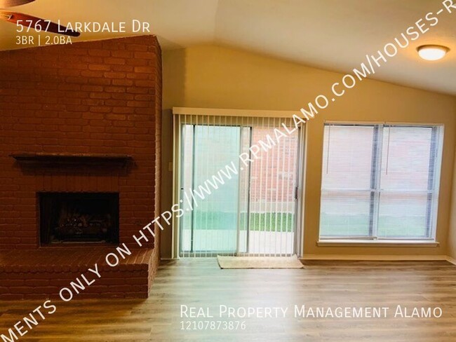 Building Photo - 5767 Larkdale Dr