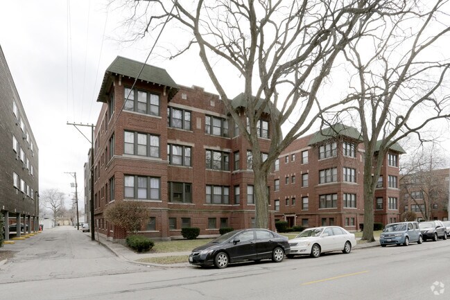 853 Washington Blvd - Oak Park