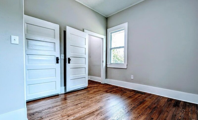 Building Photo - 113 Brawley St