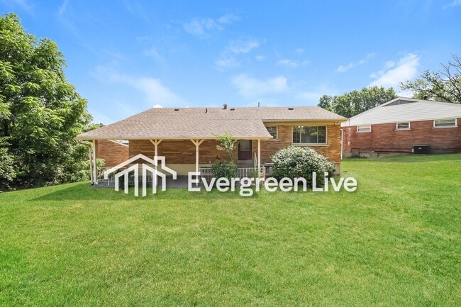 Building Photo - 207 Jupiter Dr