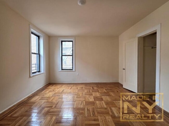 Building Photo - 2 bedroom in FLUSHING NY 11358