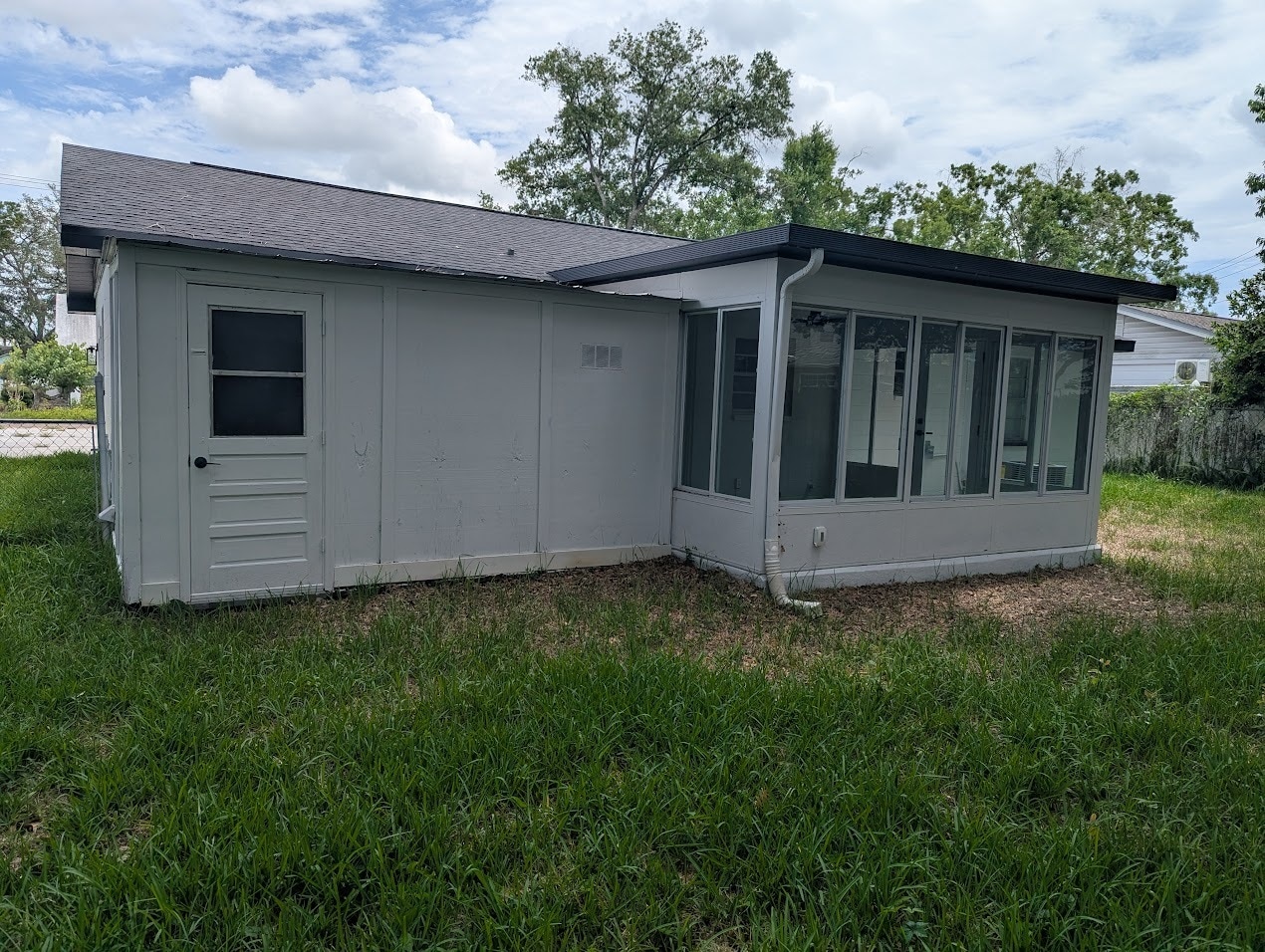 Building Photo - 10804 N 53rd St