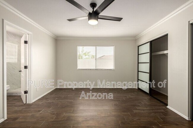 Building Photo - 6317 E Carolina Dr