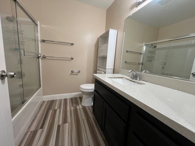 Building Photo - 1741 Wildflower Cir