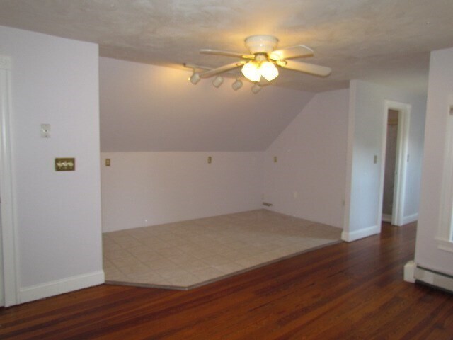 Building Photo - 10 Nursery St