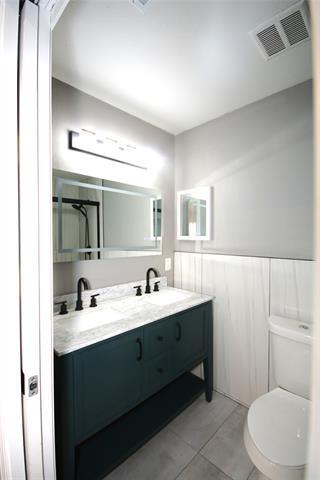 Building Photo - 5406 Yaupon Dr