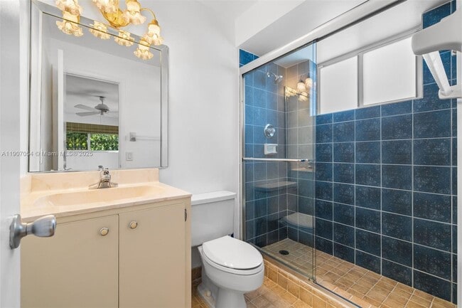 Building Photo - 1175 NE 102nd St