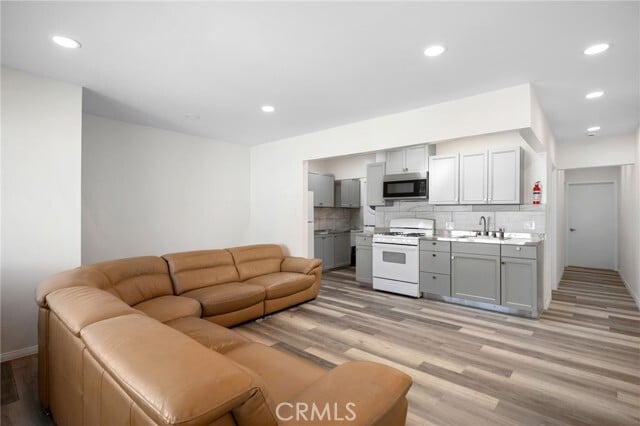 Building Photo - 614 N 4th St