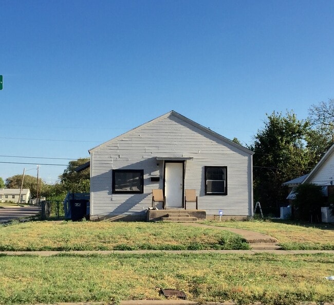 Primary Photo - Single-Family Home Available!