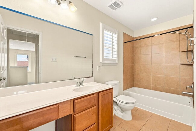 Building Photo - 12410 Skyview Star Ct